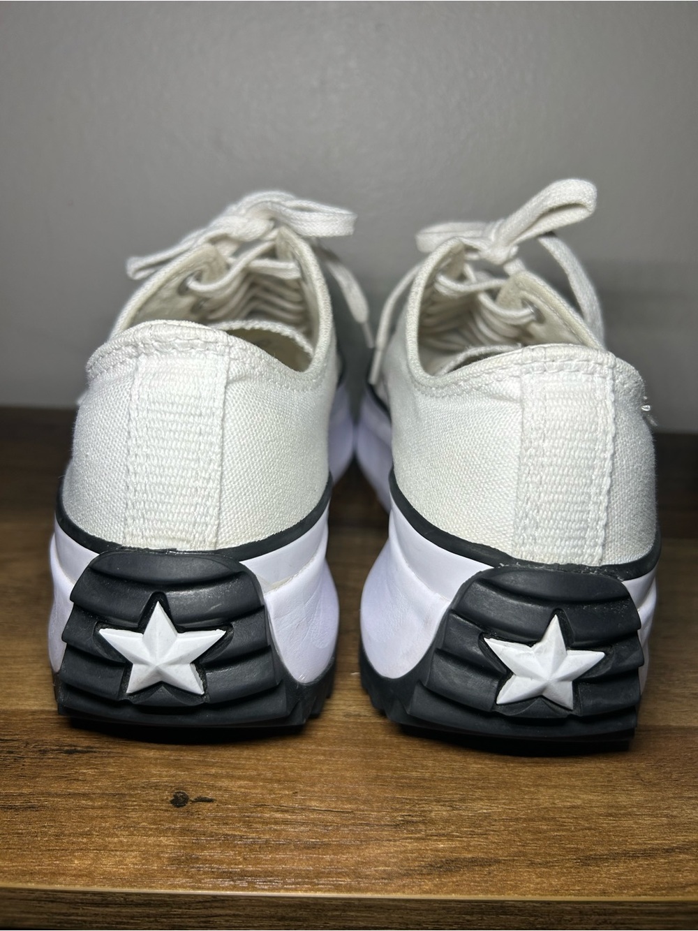 Converse run star hike White Low Top Canvas Sneakers - Picture 3 of 6